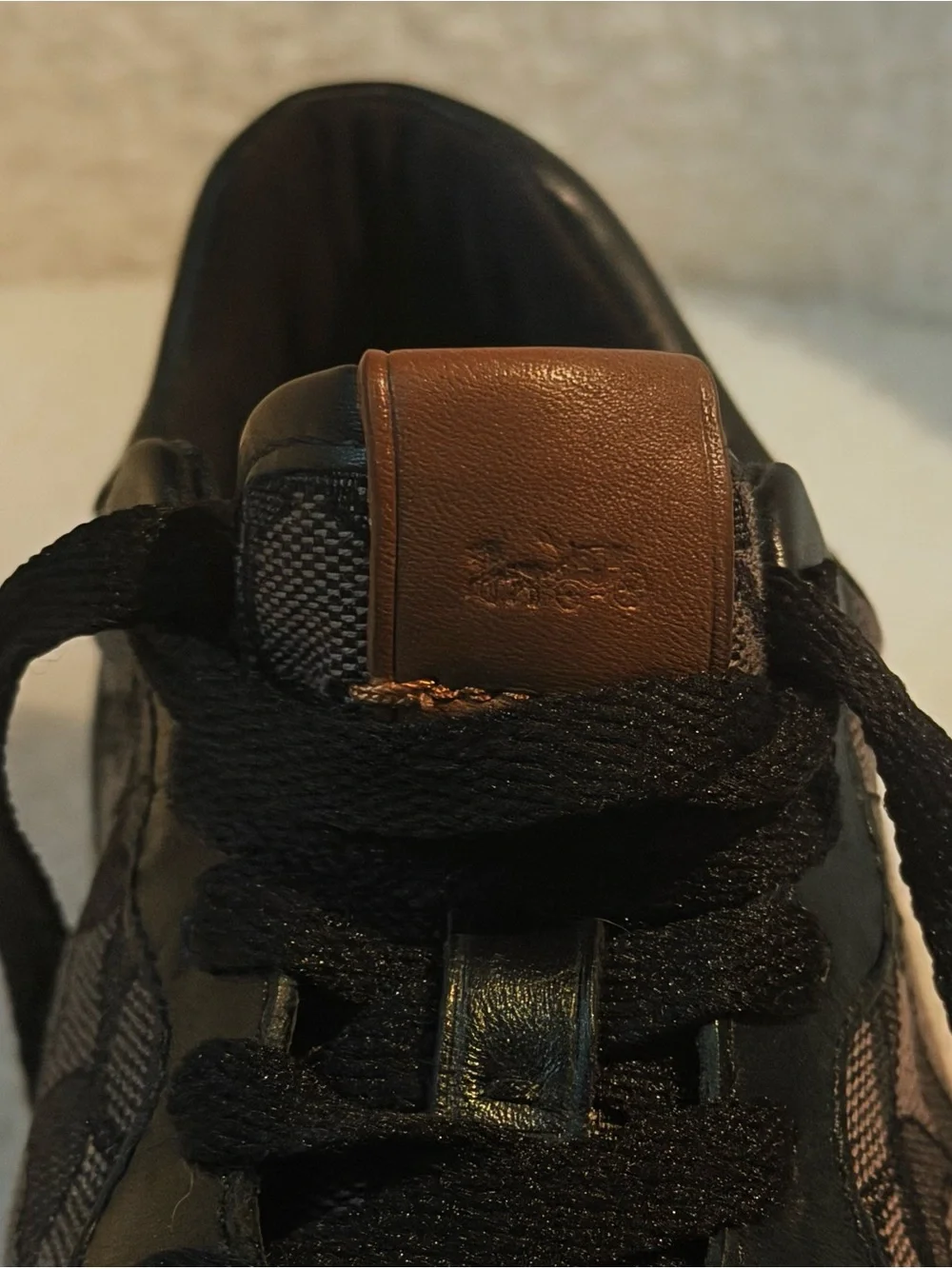 Coach Low Top Sneakers- Like New ( Style Code: G1827)